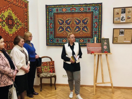 В Киеве открылась уникальная выставка декоративно-прикладного искусства