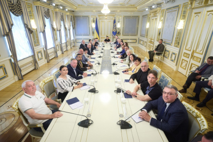 Зустріч Президента України з представниками національних меншин і корінних народів України
